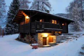 Rosso 38 Chalet